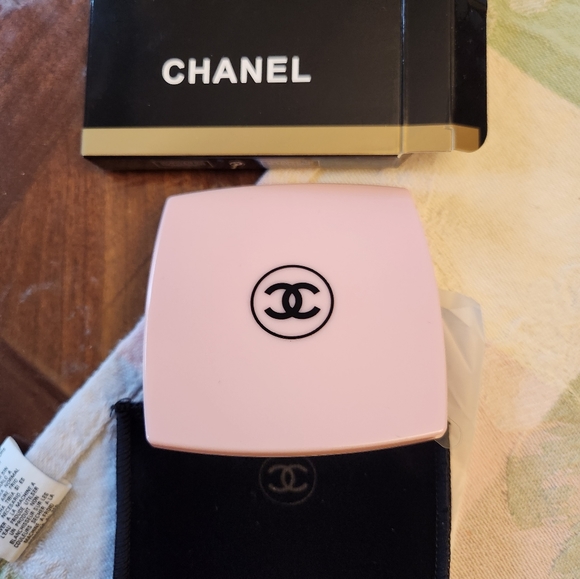 CHANEL Accessories - Chanel Mirror. New in box with velvet case